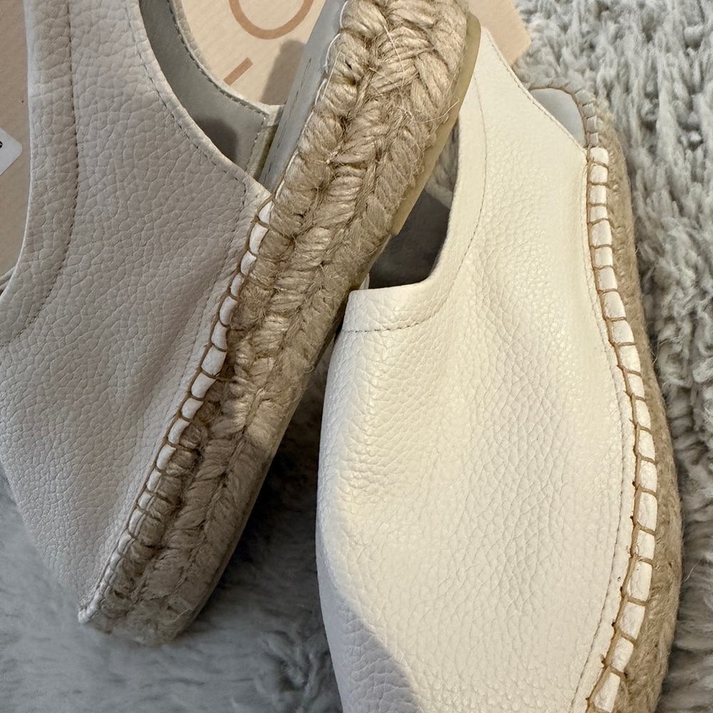 Pilcro Anthropologie and White Leather Espadrille Flats Size 37 Like New - Picture 2 of 6